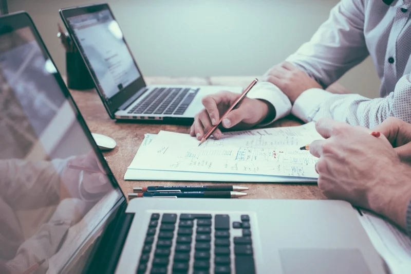 Marketing stratégia új vállalkozásoknak: A sikeres alapok megteremtése Marketing stratégia új vállalkozásoknak: A sikeres alapok megteremtése