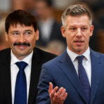 Áder János nyilatkozik a sajtónak a Magyar Péter ellen indítandó perről.