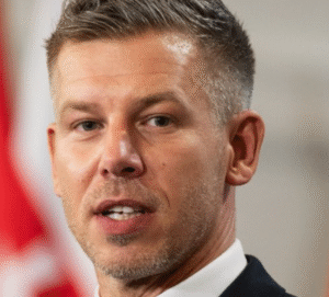 Gyárak és üzemek állhatnak le: megszólalt Magyar Péter!